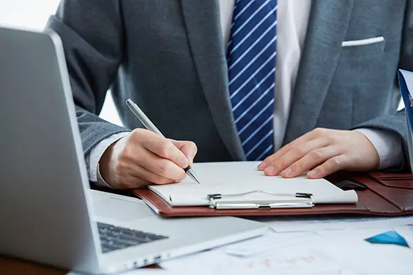 马拉维那边的人到上海旅游费用