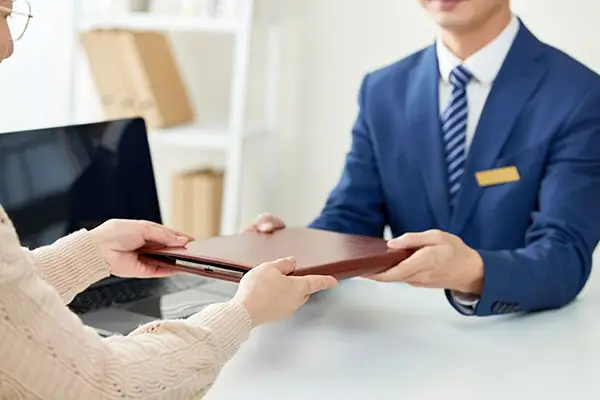 塞内加尔那边的人到上海旅游的攻略路线与费用解释